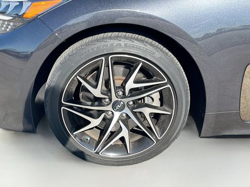 Used 2022 Kia Stinger GT-Line RWD image 24