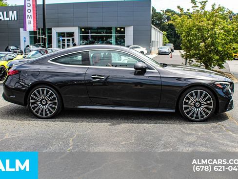 Used 2024 Mercedes-Benz CLE 300 4MATIC Coupe image 9