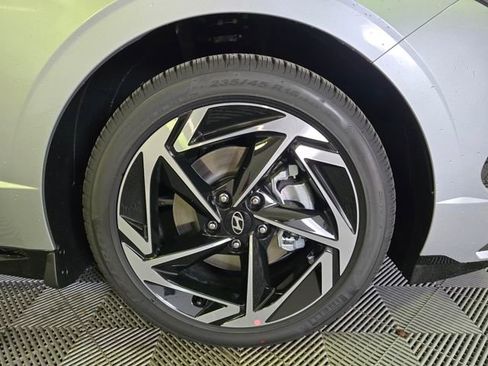 New 2026 Hyundai Sonata SEL AWD/4WD image 3