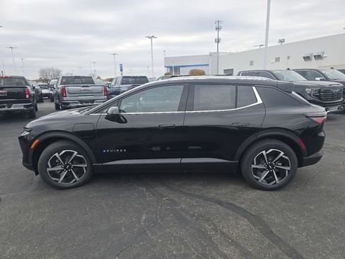 New 2026 Chevrolet Equinox EV LT FWD image 13
