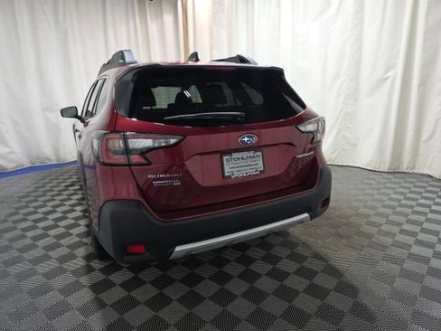 Used 2025 Subaru Outback Limited AWD/4WD image 10