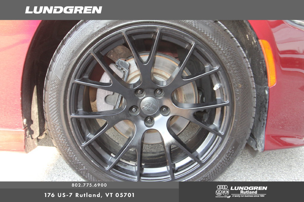 Used 2019 Dodge Charger R/T w/ Plus Group RWD image 11
