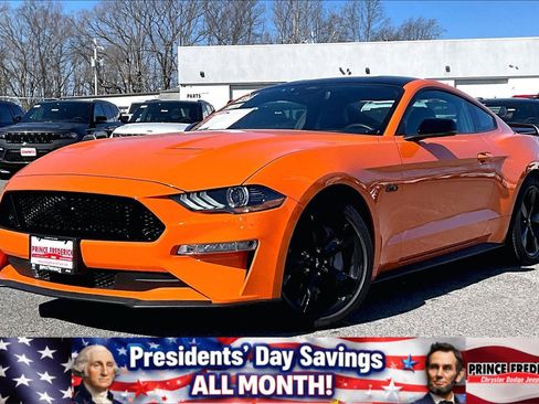Used 2021 Ford Mustang GT Premium w/ Equipment Group 401A image 3