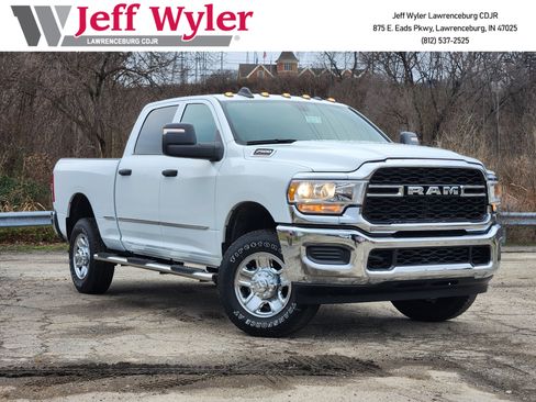 Used 2024 RAM 2500 Tradesman w/ Chrome Appearance Group image 1