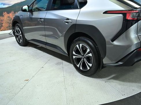 Used 2025 Subaru Solterra Premium w/ Premium Package image 7