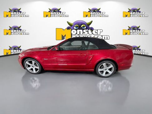 Used 2013 Ford Mustang GT Premium w/ Electronics Pkg RWD image 7