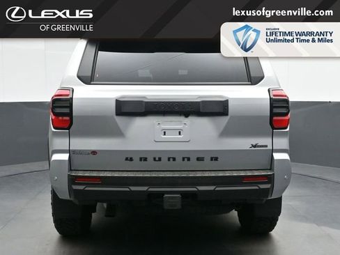 Used 2025 Toyota 4Runner TRD Off-Road Premium AWD/4WD image 7