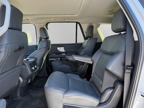 New 2025 Ford Expedition Max Active image 13