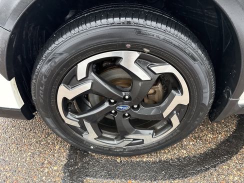 Used 2023 Subaru Crosstrek 2.5i Limited image 6
