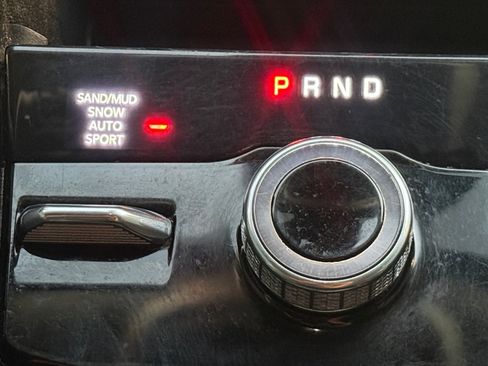 Certified 2021 Jeep Grand Cherokee L Limited image 26