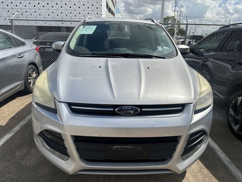 Used 2014 Ford Escape Titanium image 2