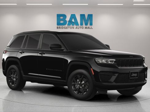 New 2025 Jeep Grand Cherokee Altitude image 1