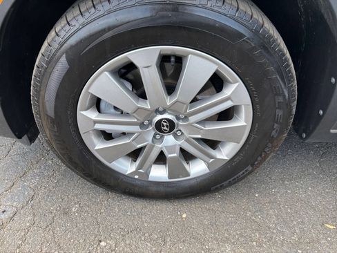 Used 2025 Hyundai Palisade SEL FWD image 34