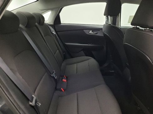 Used 2021 Kia Forte LXS FWD image 19
