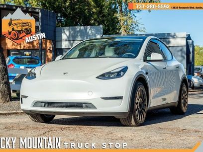 Used 2024 Tesla Model Y 2WD