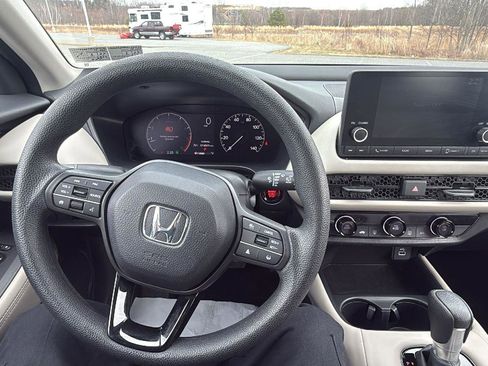 Used 2023 Honda HR-V LX image 28