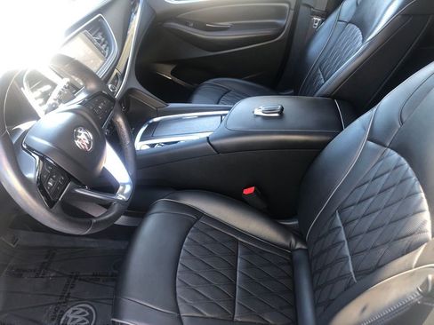 Used 2023 Buick Enclave Avenir w/ Avenir Technology Package AWD/4WD image 10