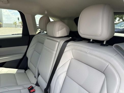 New 2026 Lincoln Nautilus Premier AWD/4WD image 14