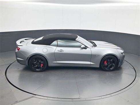 Used 2023 Chevrolet Camaro LT image 16