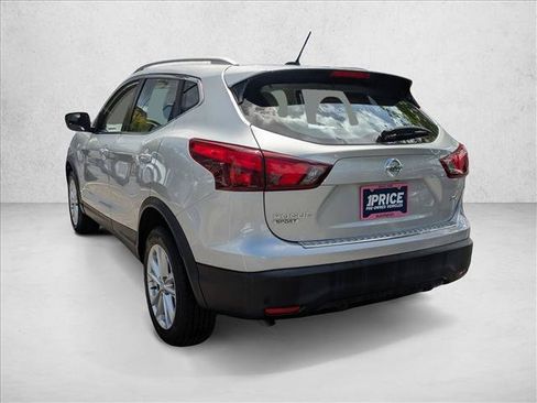 Used 2019 Nissan Rogue Sport SV FWD image 8