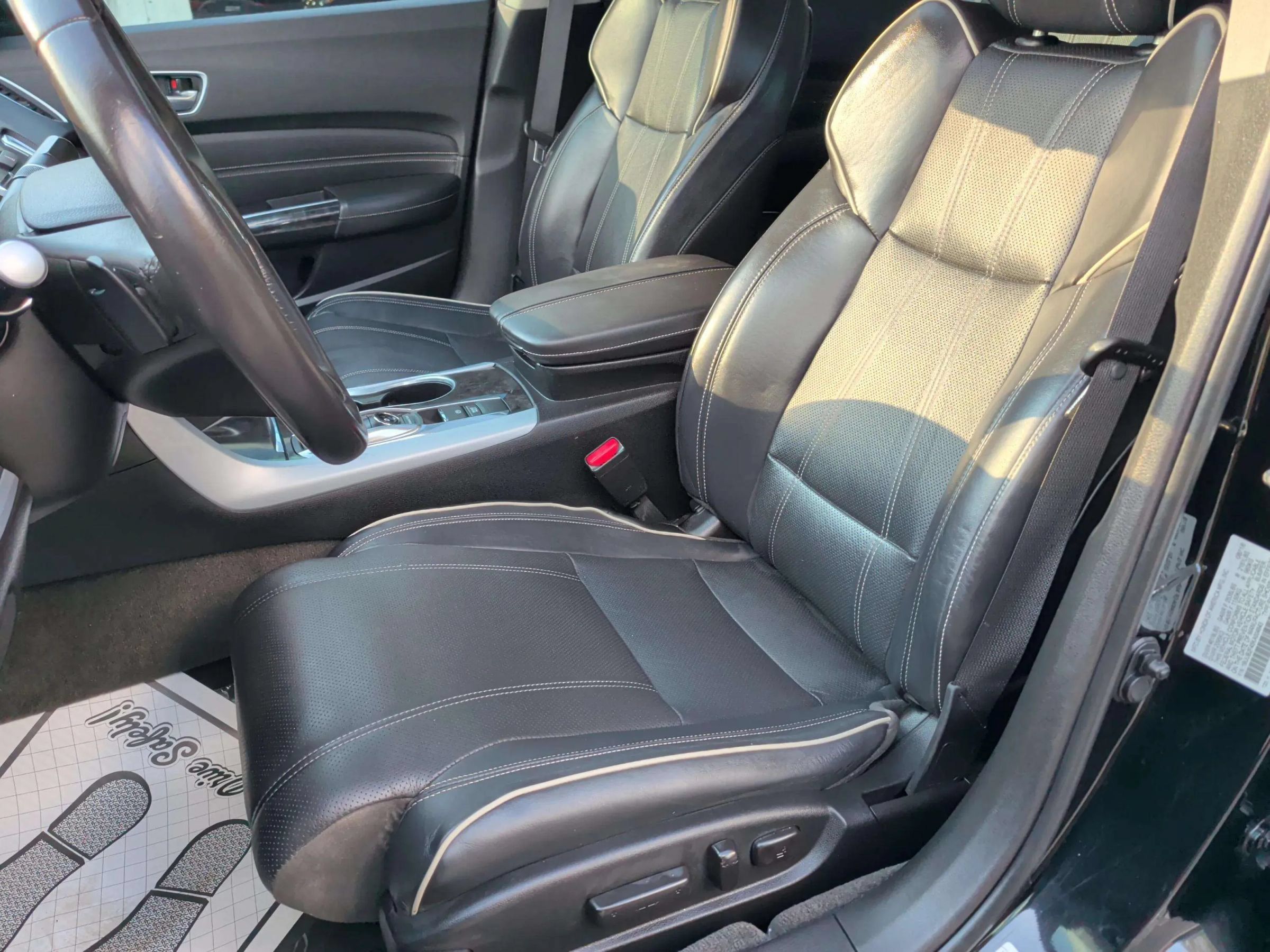 Used 2019 Acura TLX w/ Technology Package FWD image 13