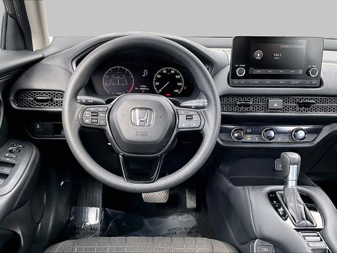 Used 2024 Honda HR-V LX image 6