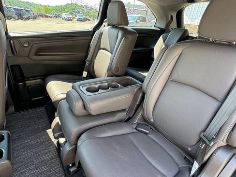 Used 2022 Honda Odyssey EX-L image 17