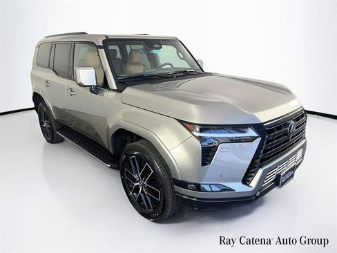 Certified 2025 Lexus GX 550 w/ Accessory Package (2T) AWD/4WD image 1