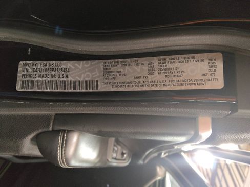 Used 2023 Jeep Grand Cherokee image 33