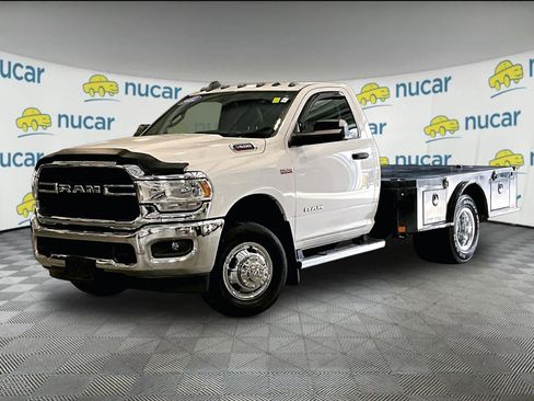 Used 2022 RAM 3500 Tradesman AWD/4WD image 3