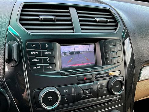 Used 2016 Ford Explorer 4WD image 14