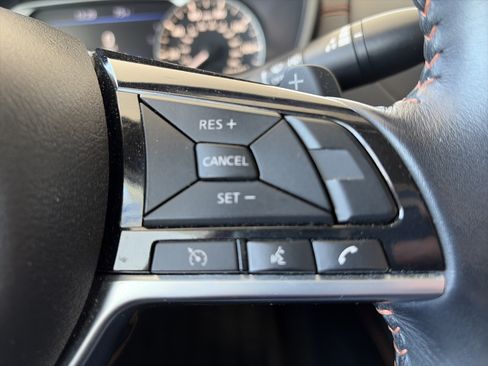 Used 2021 Nissan Altima 2.5 SR FWD image 17