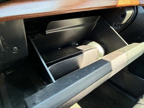 Used 2013 Subaru Outback 2.5i Limited w/ Moonroof Pkg AWD/4WD image 12