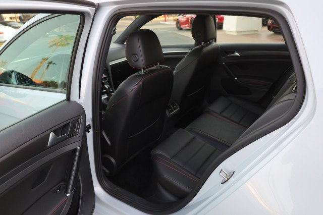 Used 2020 Volkswagen GTI SE FWD image 37