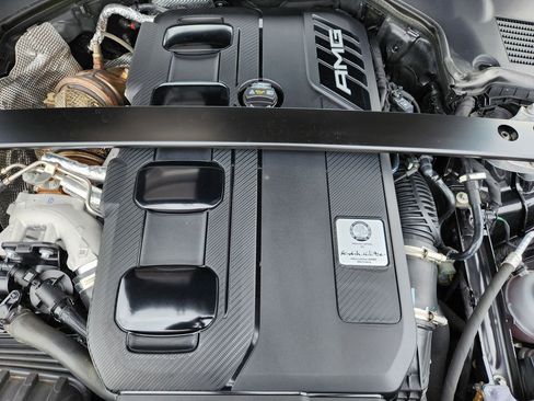 Used 2023 Mercedes-Benz C 43 AMG 4MATIC Sedan image 30