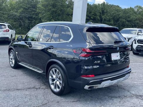 Used 2025 BMW X5 xDrive50e AWD/4WD image 4