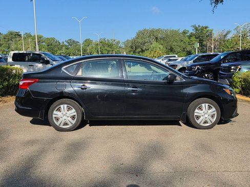 Used 2017 Nissan Sentra SV FWD image 5