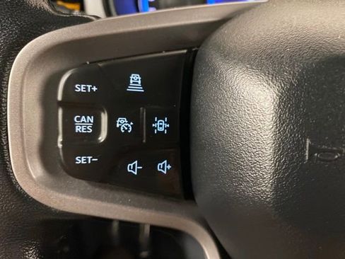 Used 2021 Ford Bronco Badlands image 16