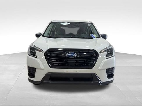 Used 2023 Subaru Forester AWD/4WD image 4