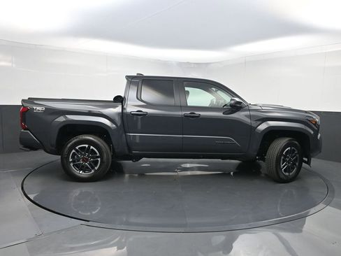 Used 2024 Toyota Tacoma TRD Sport AWD/4WD image 42
