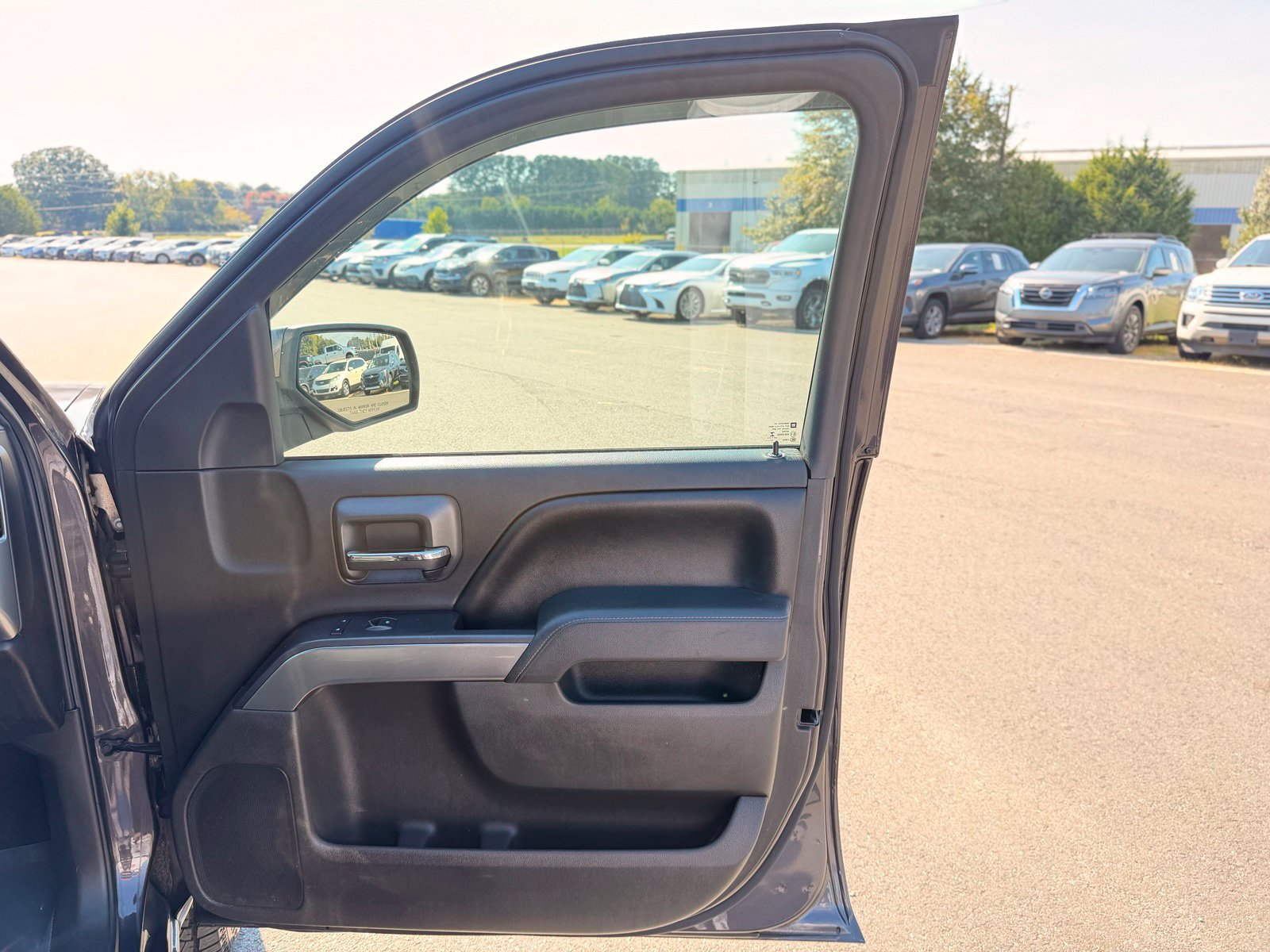 Used 2015 Chevrolet Silverado 1500 LT w/ All Star Edition AWD/4WD image 28