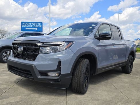 New 2026 Honda Ridgeline Black Edition image 15