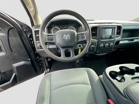 Used 2019 RAM 1500 Express w/ Express Value Package image 20