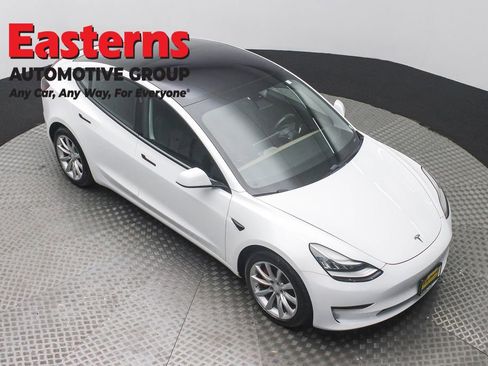 Used 2018 Tesla Model 3 Long Range image 3