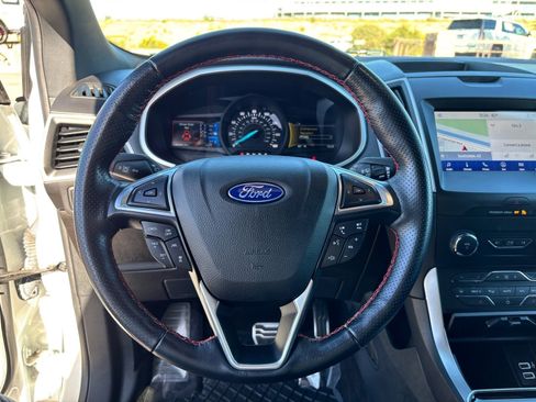 Used 2020 Ford Edge ST-Line image 20