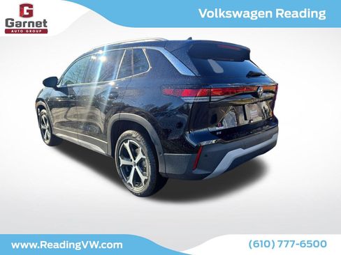 New 2026 Volkswagen Tiguan SE image 3