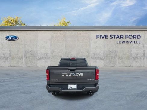 Used 2025 RAM 1500 Laramie AWD/4WD image 7
