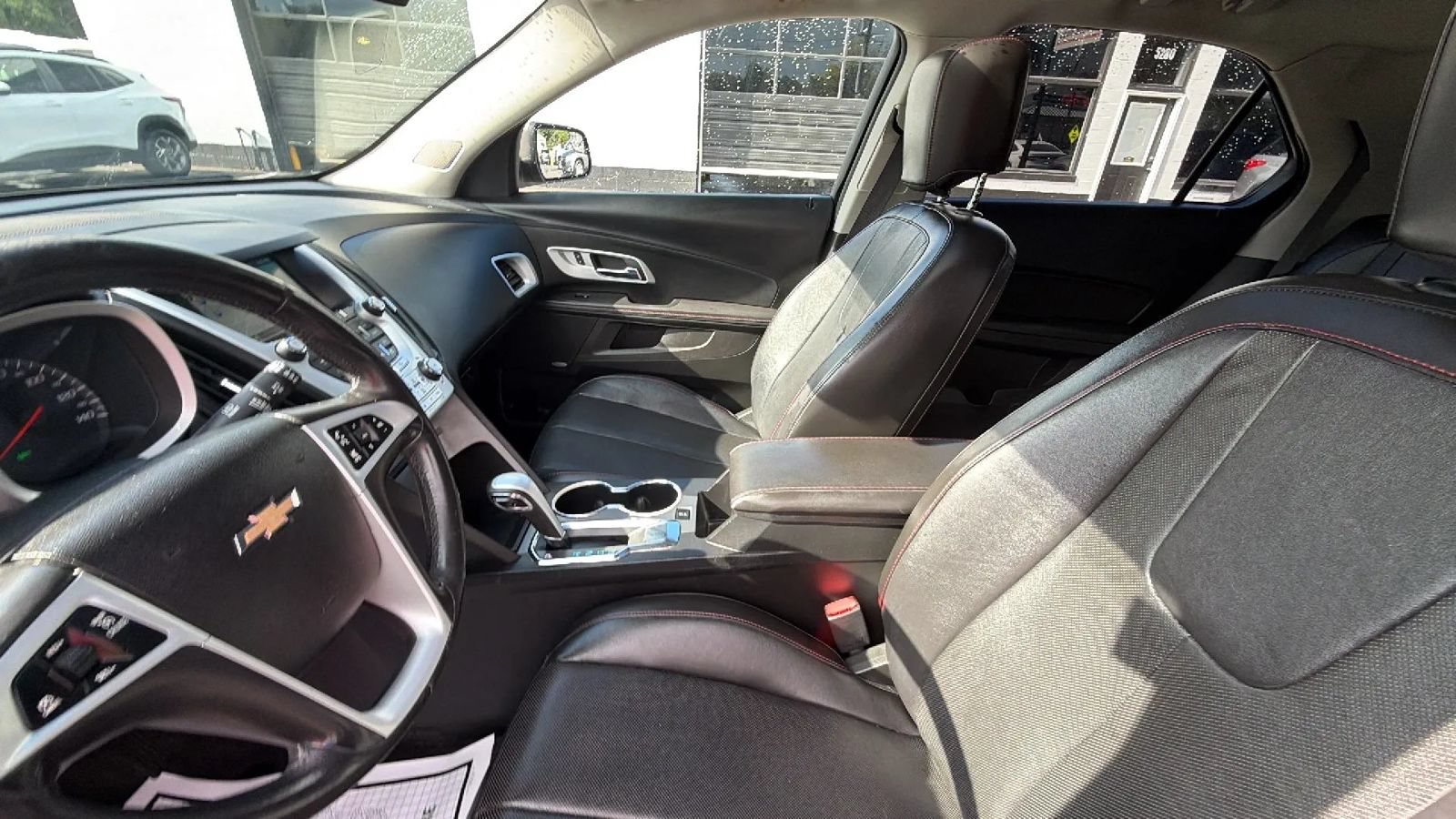 Used 2012 Chevrolet Equinox LT AWD/4WD image 19