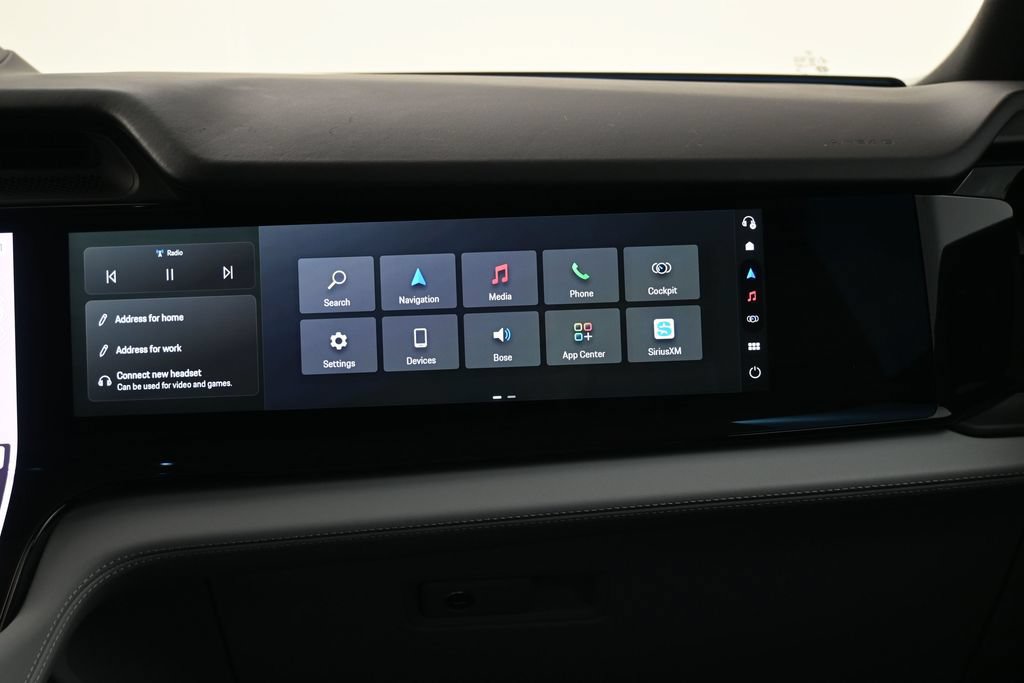 Certified 2026 Porsche Cayenne Electric AWD/4WD image 23