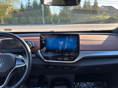 Used 2021 Volkswagen ID.4 Pro S w/ ID.4 Protection Package (IPT) image 16